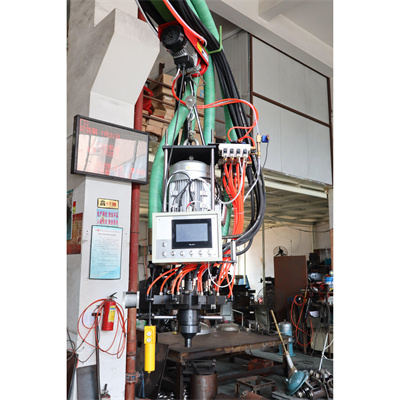 마감재를 위한 기계를 만드는 좋은 품질 거품 주입 기계 폴리우레탄 로봇 PU 거품 갯솜
